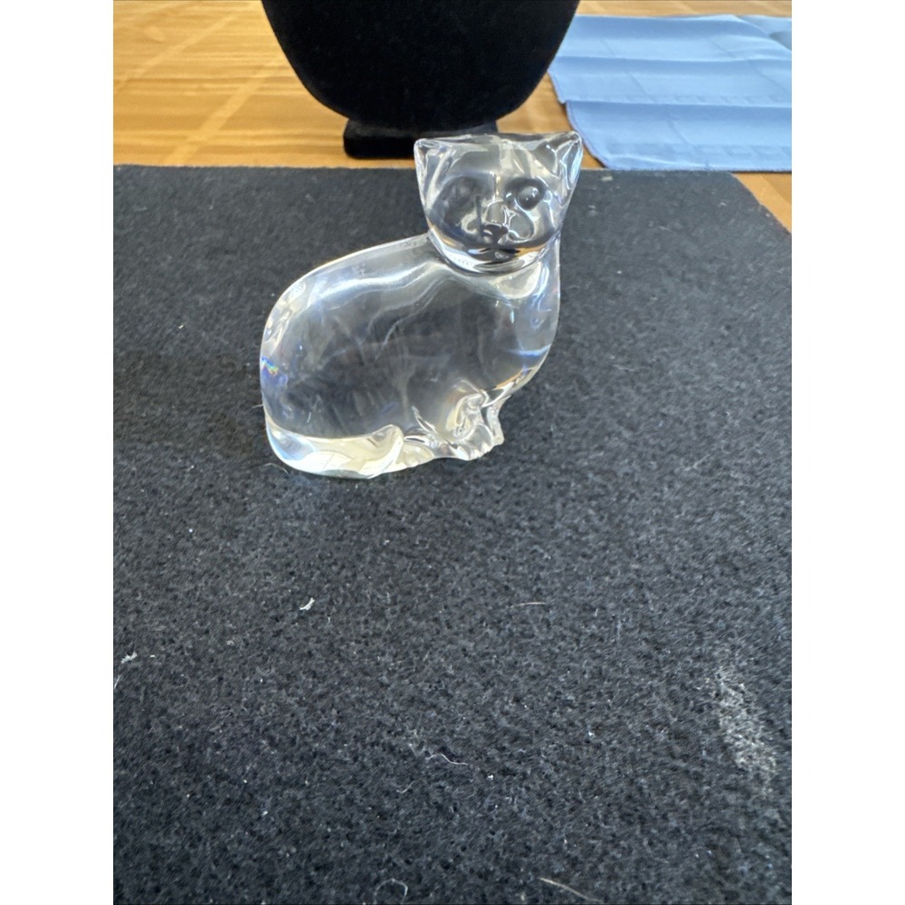 Villeroy & Boch Crystal Clear Glass Sitting Chubby Cat Figurine Paperweight